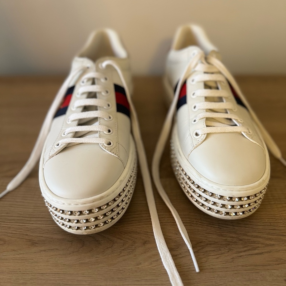 Gucci Sneakers - Picture 2 of 5